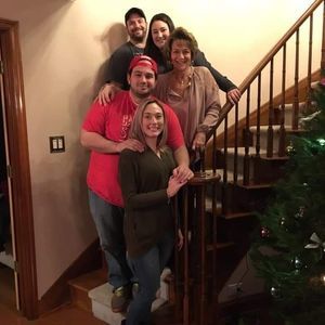 Meet your Posher, Eva